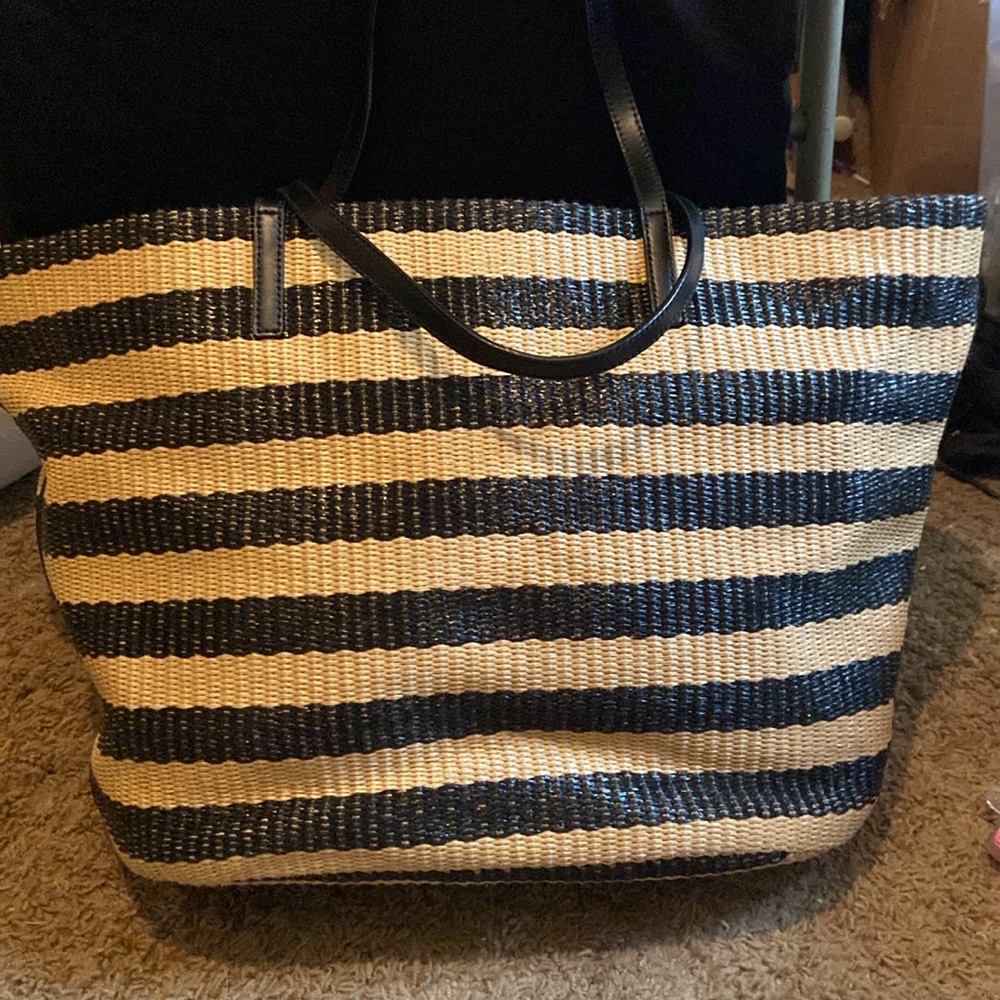 Kate Spade New York Wicklow Court Anabette Striped Large Straw Tote NWOT - Picture 2 of 9
